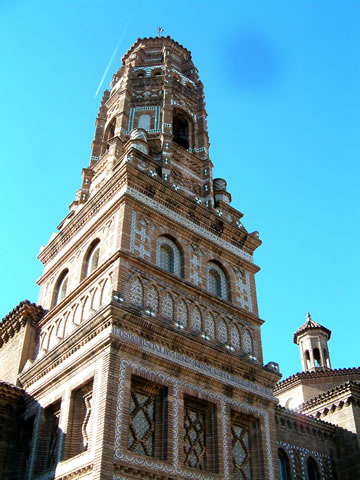 A replica of the Torre de Utebo from Zaragoza in Barcelona's Poble Espanyol.
