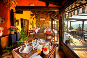 Breakfast at the hotel Posada Los Cántaros