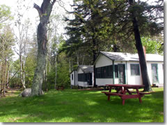 Moody's Cabins in Waldoboro, Maine.