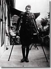 Hemingway on crutches