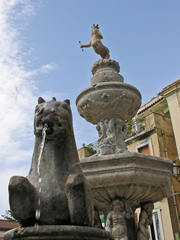 The fontana on Piazza del Duomo, Taormina
