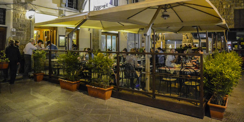 Pizzeria I Ghibellini restaurant in Florence, Italy. (Photo by Ismael_Gomez)