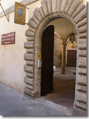 The entrance to Il Riccio, an inexpensive family-run hotel just off Piazza Grande in Montepulciano.