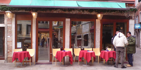 Ristorante Bar Da Aciugheta in Venice. (Photo by Mark)