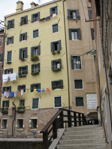 The Jewish Ghetto is home to the only medieval skyscrapers in Venice.